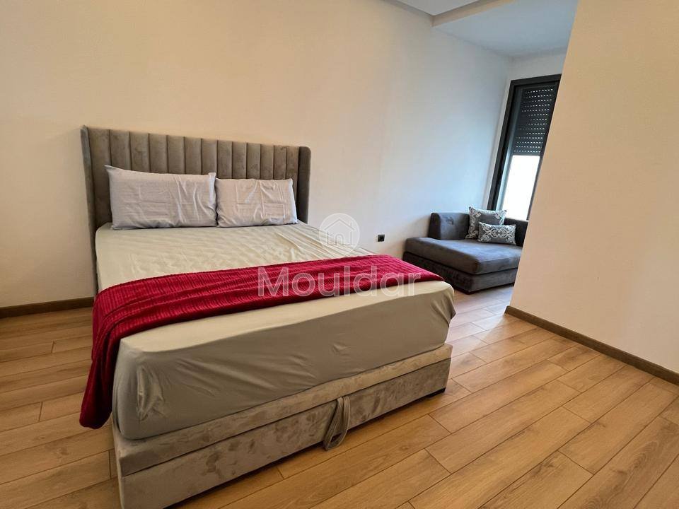 Appartement moderne à Dar Bouazza : 3 chambres, piscine et confort - Photo 4