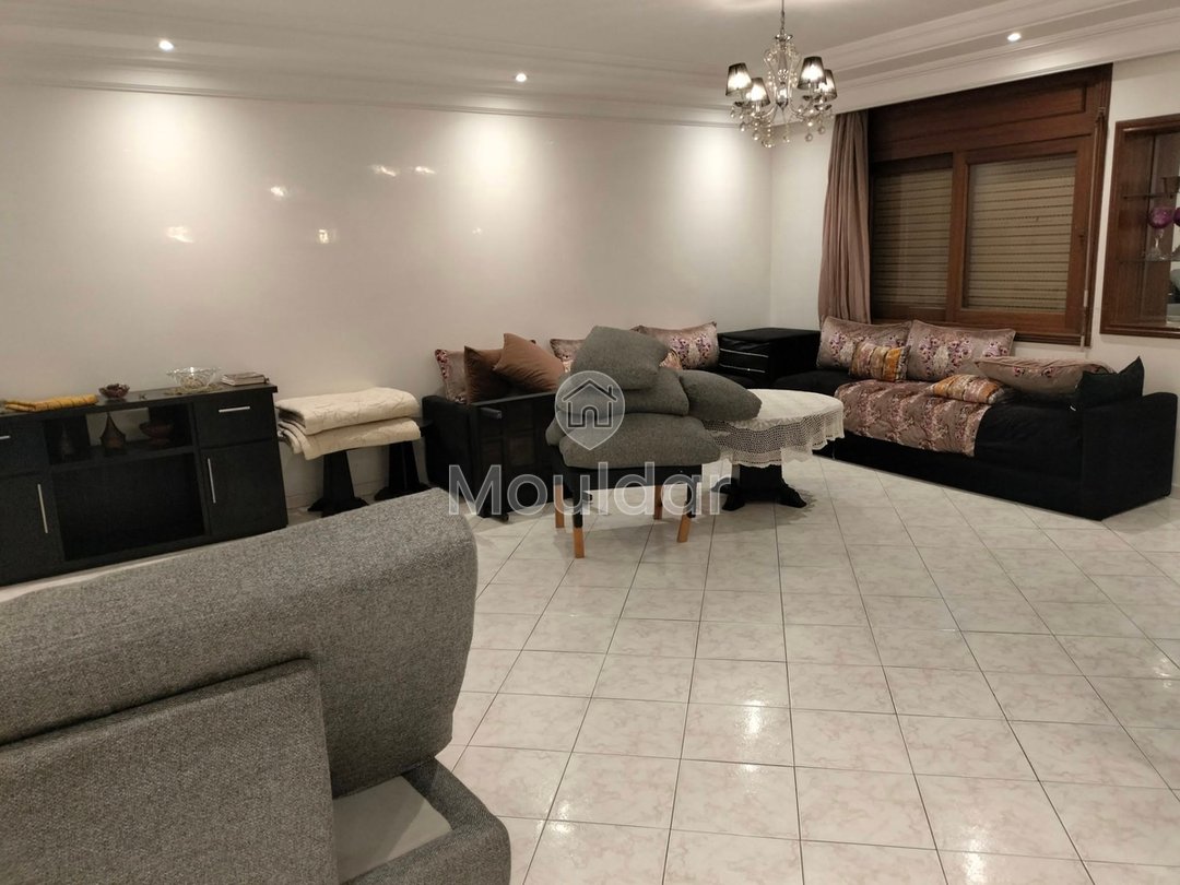 Casablanca'da 3 odalı geniş bir daire için kiralama - Photo 1