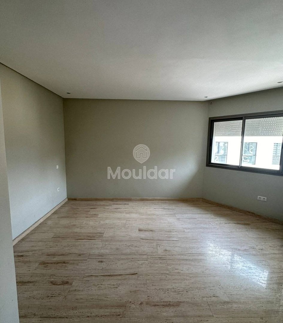 Charmoso Apartamento de 2 Quartos para Alugar em Casablanca - Photo 1