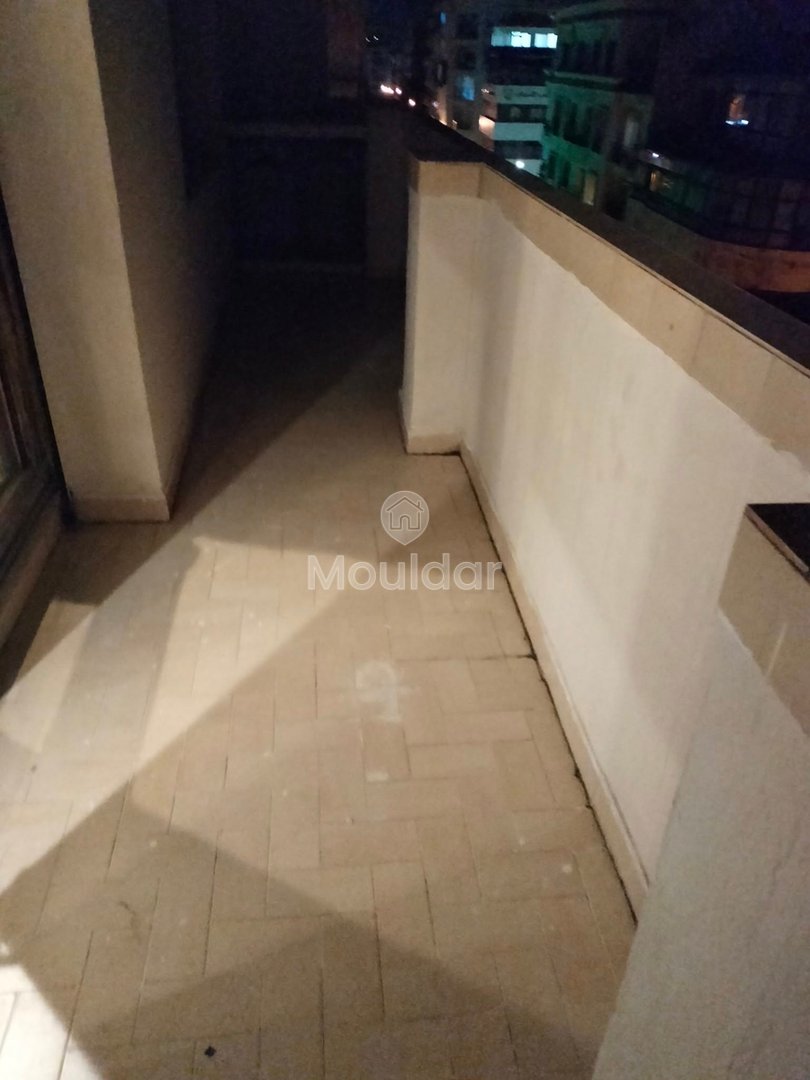 Casablanca'da 3 odalı geniş bir daire için kiralama - Photo 5