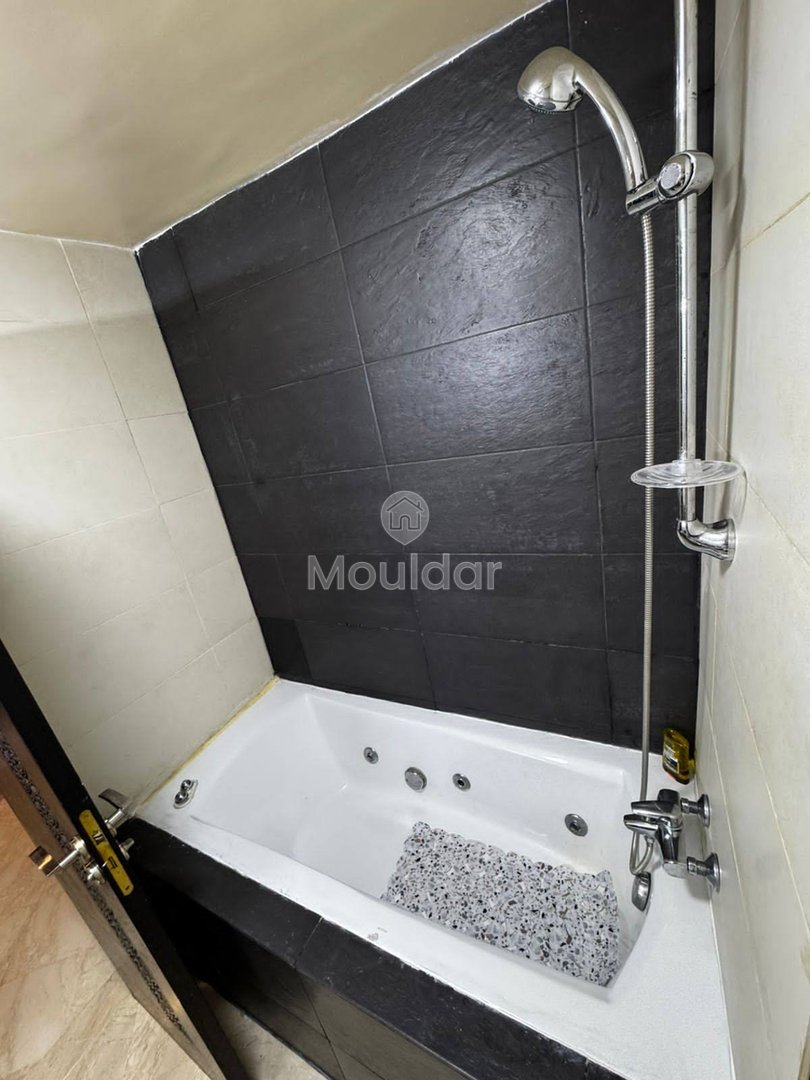 Charmant Appartement 2 Chambres avec Terrasse et Piscine à Marrakech - Photo 16