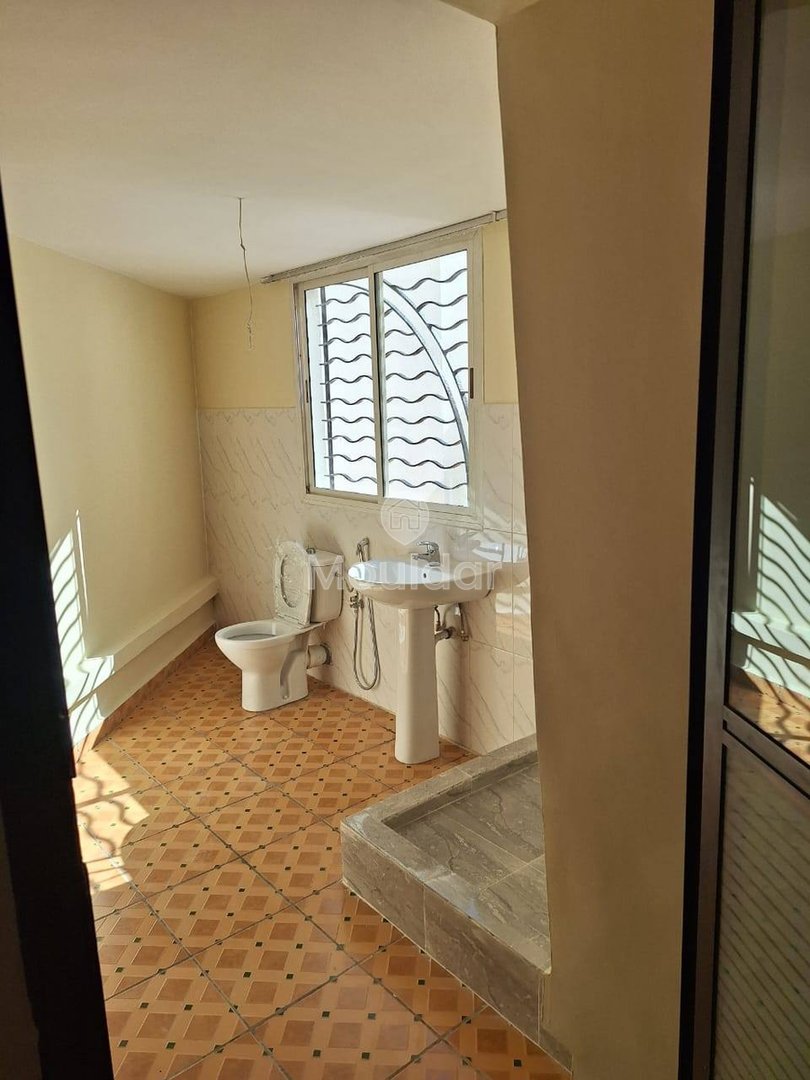 Bourgogne, Kazablanka'da Kiralık 2 Yatak Odalı Daire - Photo 8