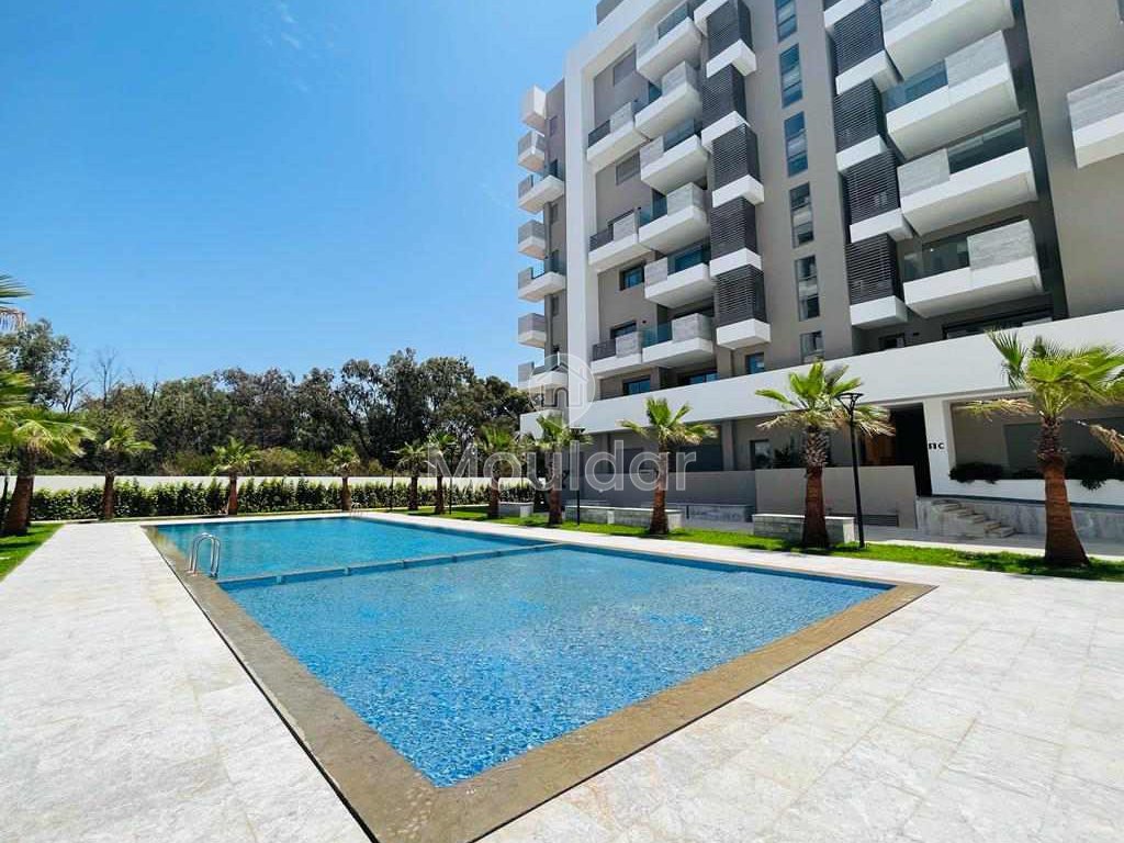 شقة جميلة للإيجار في الدار البيضاء مع شرفة وحمام سباحة - Photo 8