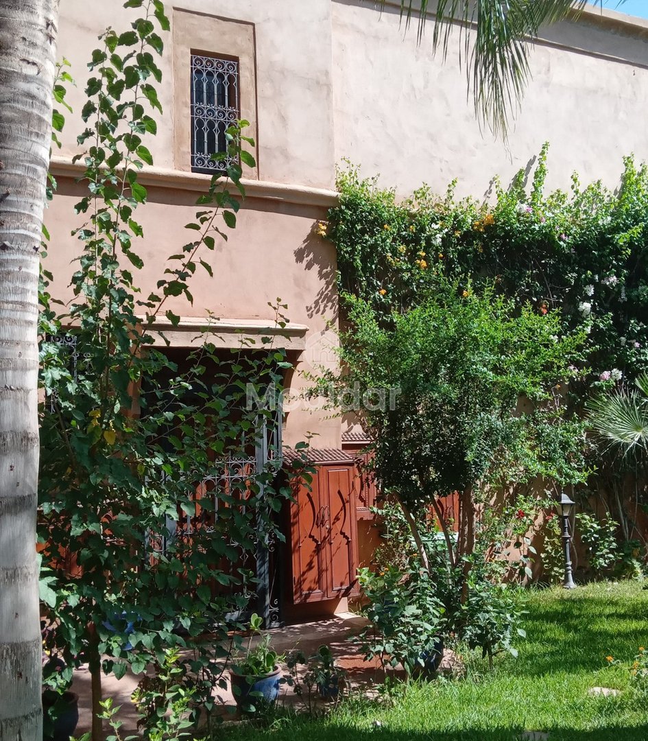 Villa Moderne à Vendre à Marrakech Targa : 3 Chambres, Jardin - Photo 11