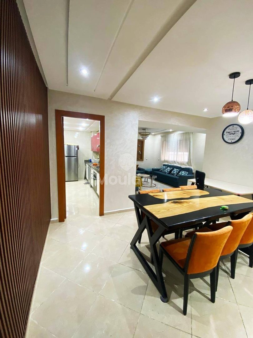 Na Wynajem: Urocze Mieszkanie Meble 2 Sypialnie w Kenitrze - Photo 3