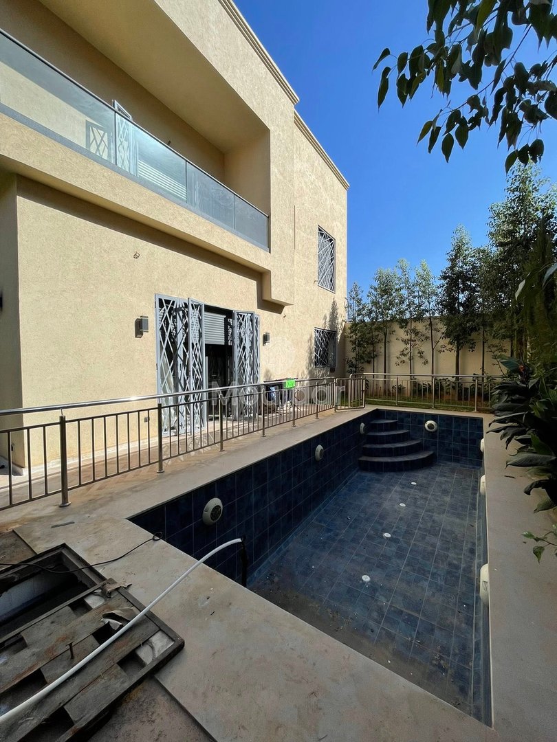 Vila para vender em Marrakesh: Elegância e Espaço Garantidos. - Photo 5