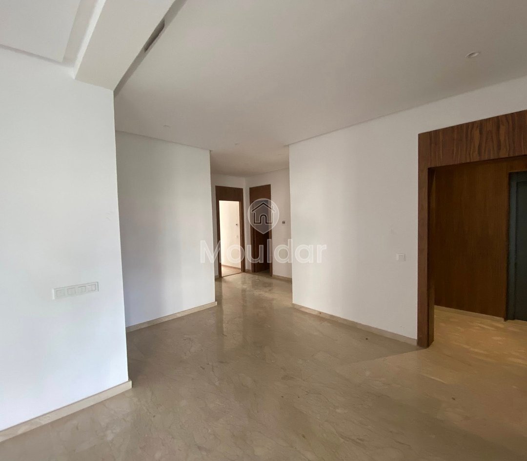 Prachtig Appartement met 4 Slaapkamers te Huur in Souissi, Rabat - Photo 5