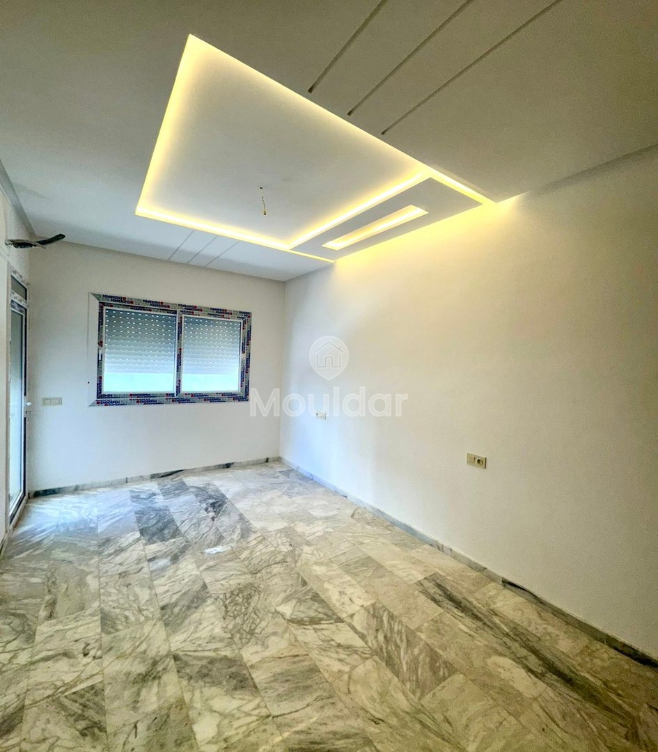 Charming Apartment for Sale in Fez: 3 Bedrooms and More - Photo 1