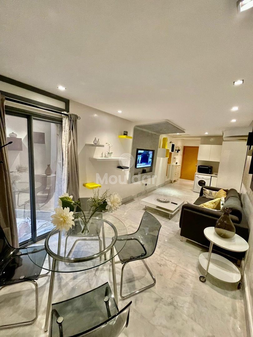 Studio te huur in El Jadida: Comfort en veiligheid gegarandeerd - Photo 2