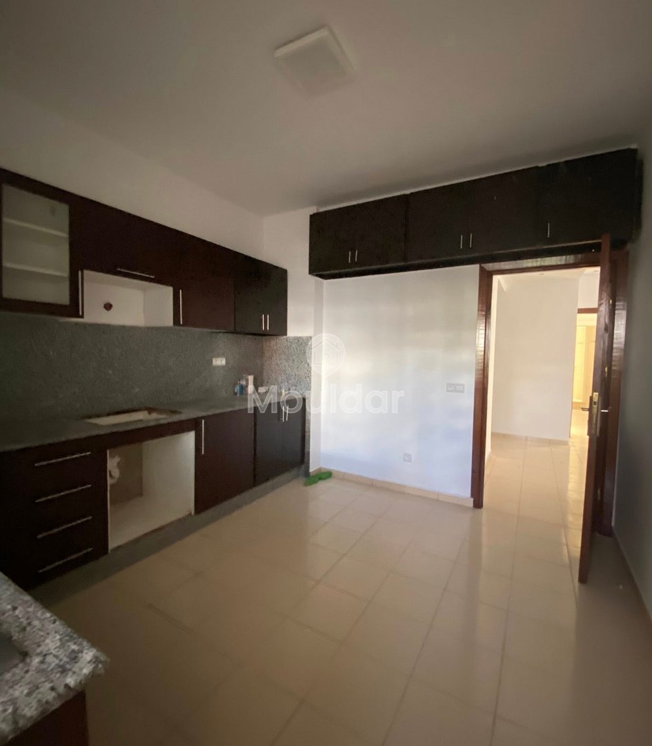 Appartamento Spazioso da Affittare a Rabat - Souissi con Balcone - Photo 13