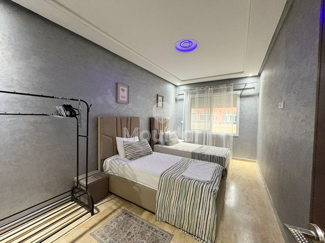 Urocze 3-pokojowe mieszkanie do wynajęcia w Tangerze – Castilla - Photo 4