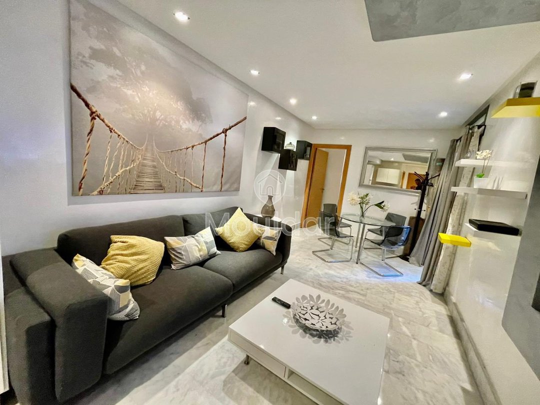 Studio te huur in El Jadida: Comfort en veiligheid gegarandeerd - Photo 1