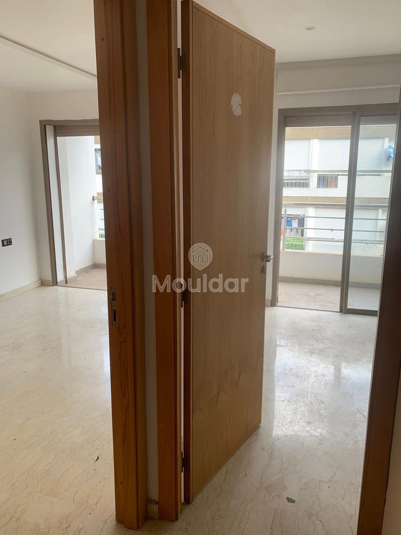 Charmant Appartement 2 Slaapkamers Te Koop in Rabat - Hassan - Photo 3