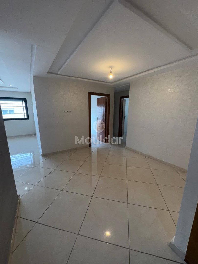 شقة بثلاث غرف نوم للايجار في القنيطرة - راحة وملاءمة - Photo 3