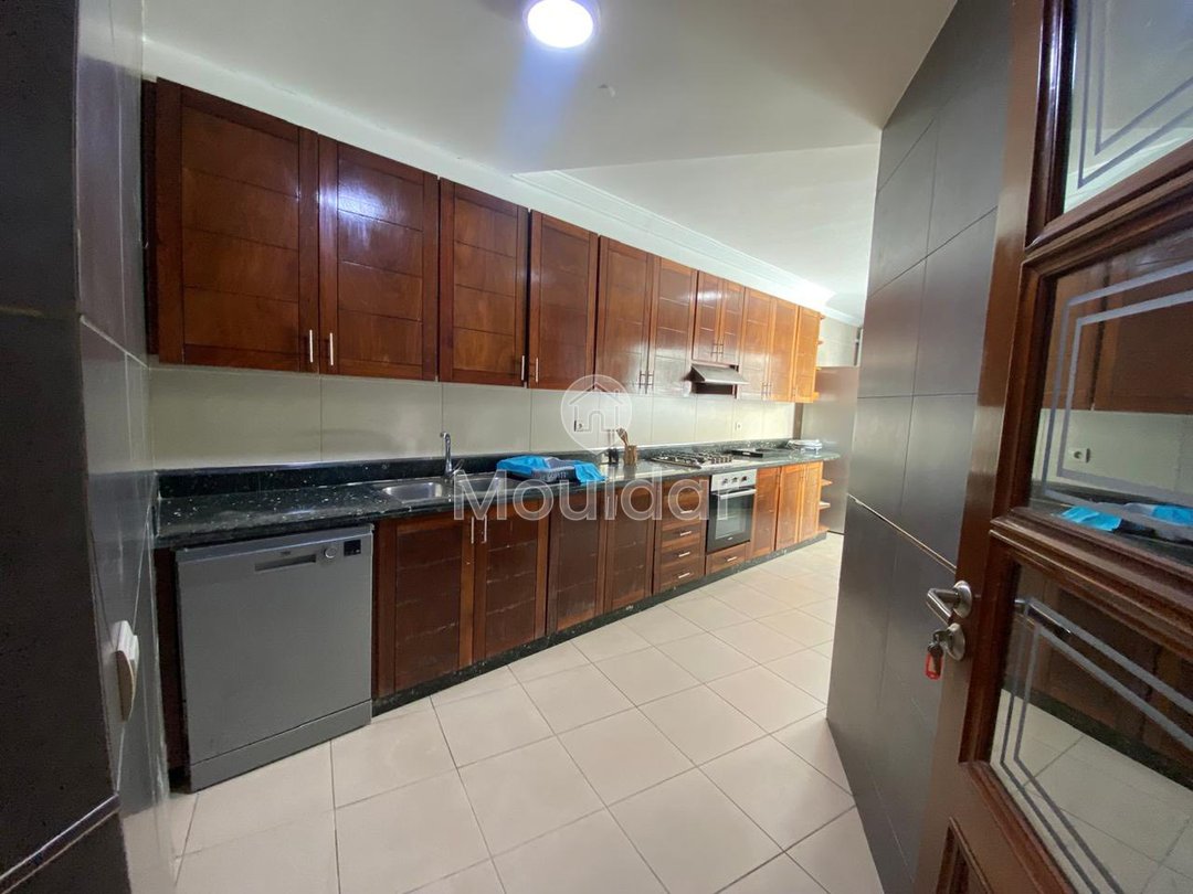 Luxury Apartment for Rent: 3 Bedrooms in Casablanca - Photo 19