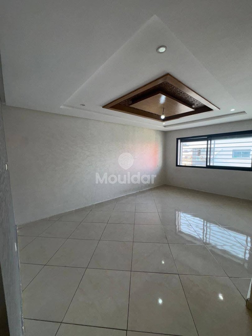 شقة بثلاث غرف نوم للايجار في القنيطرة - راحة وملاءمة - Photo 2