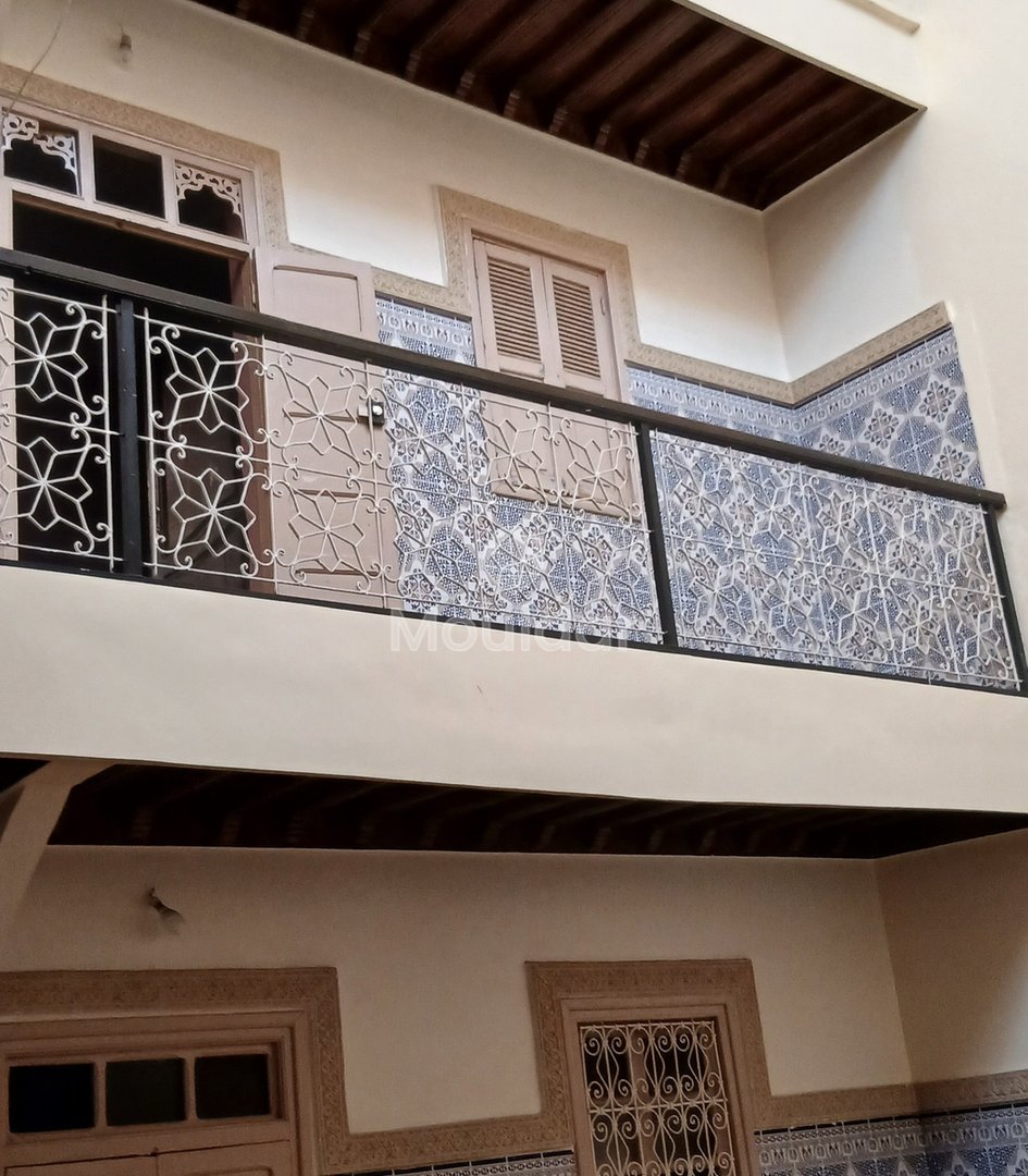 رياض للبيع في مراكش: 7 غرف مع تراس وفناء - Photo 10