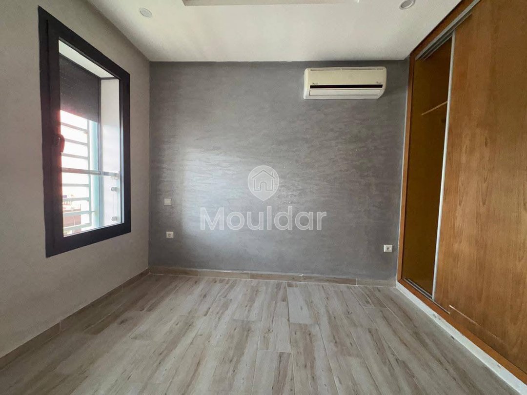 شقة بثلاث غرف نوم للايجار في القنيطرة - راحة وملاءمة - Photo 5