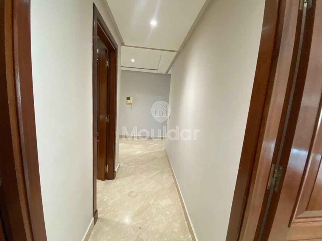 Luxury Apartment for Rent: 3 Bedrooms in Casablanca - Photo 16