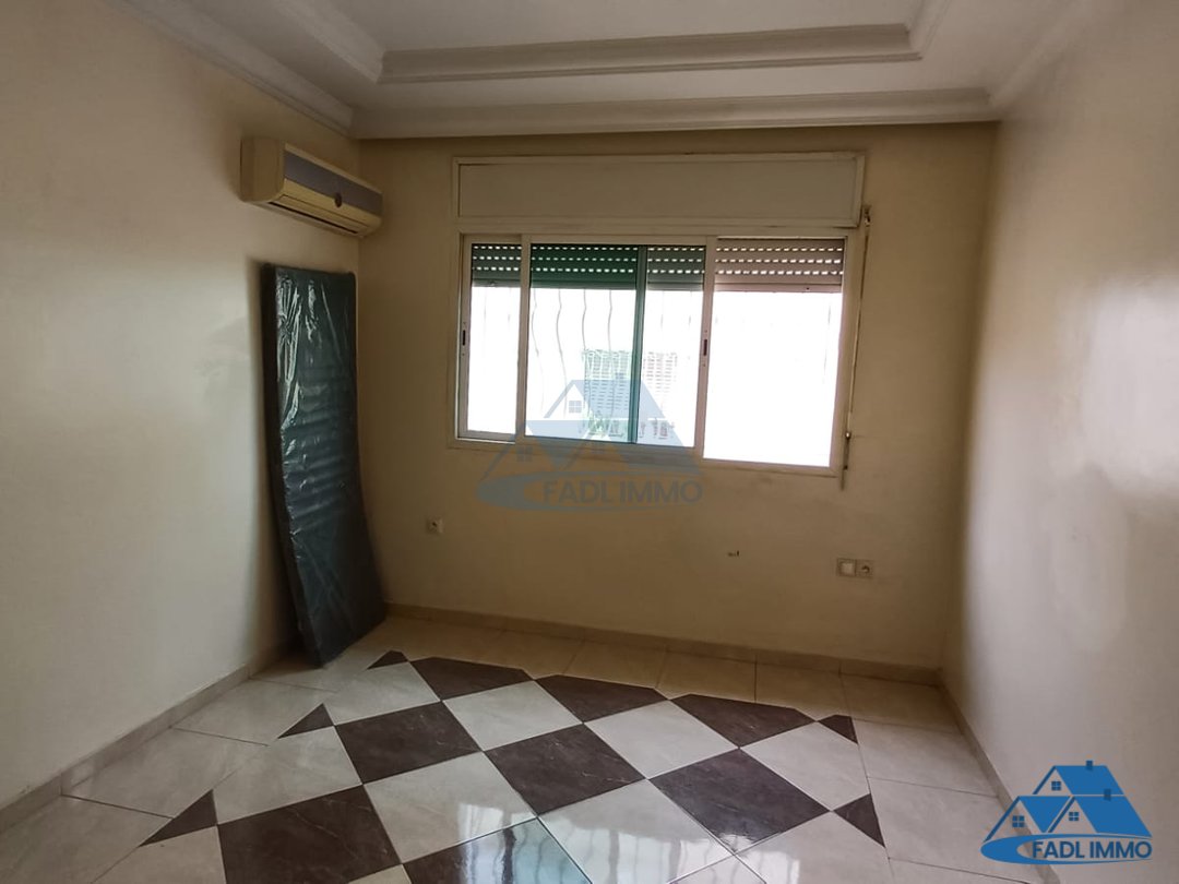 VENTE JOLIE APPARTEMENT A GUICH OUDAYASTEMARA  - Photo 13