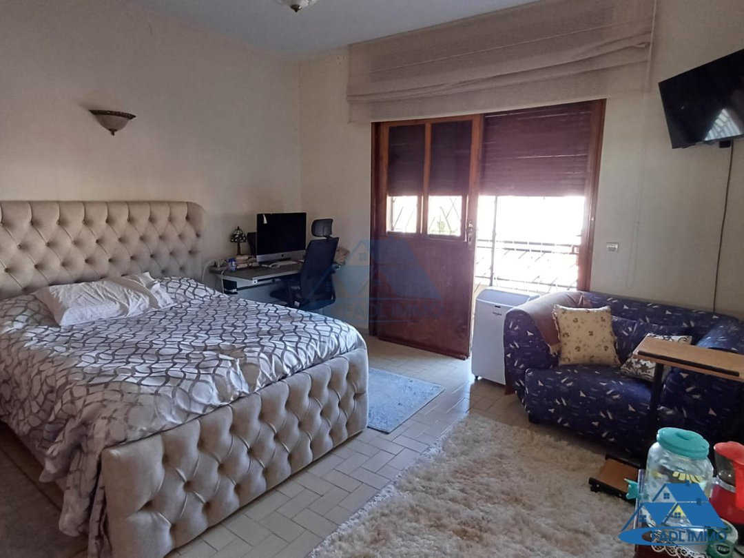 VENTE CHARMANTE VILLA 330 M2 A HAY RIAD RABAT  - Photo 5