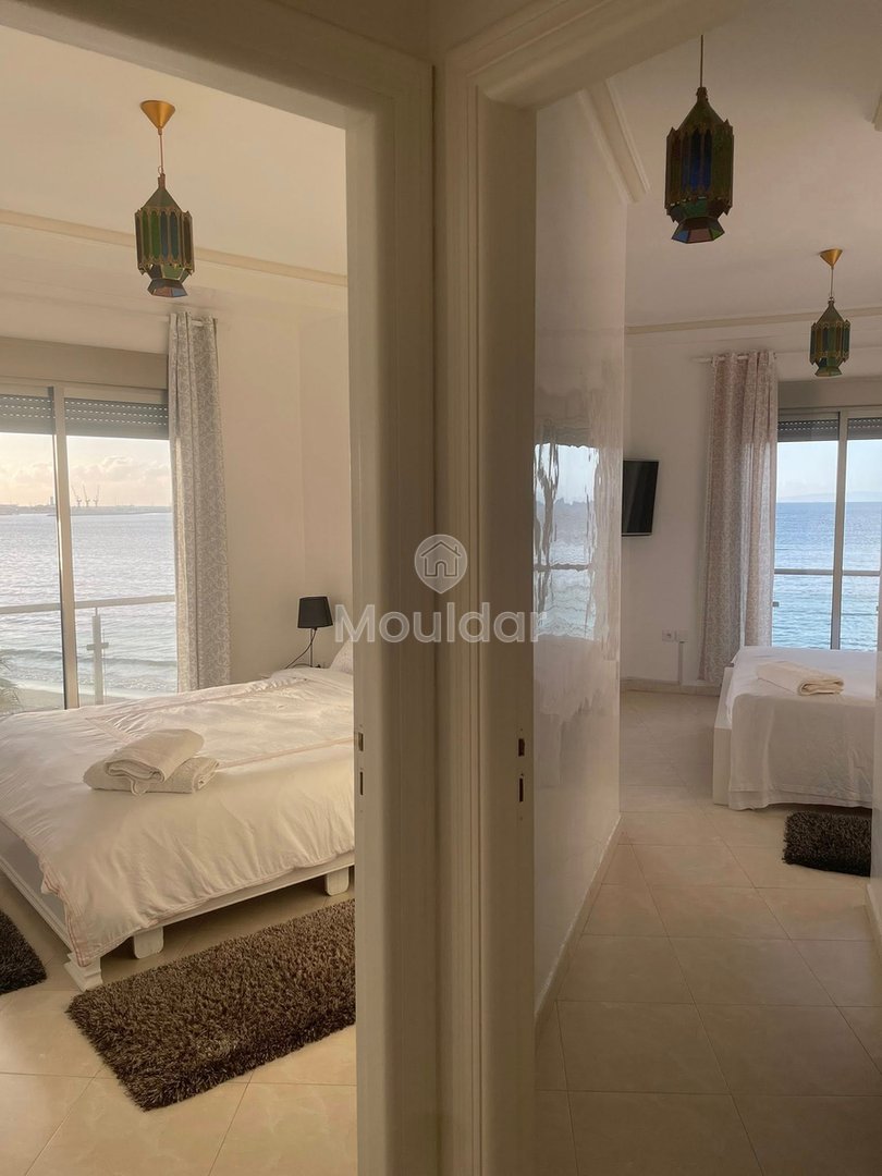 شقة عطلات في طنجة: إطلالة على البحر وراحة - Photo 8