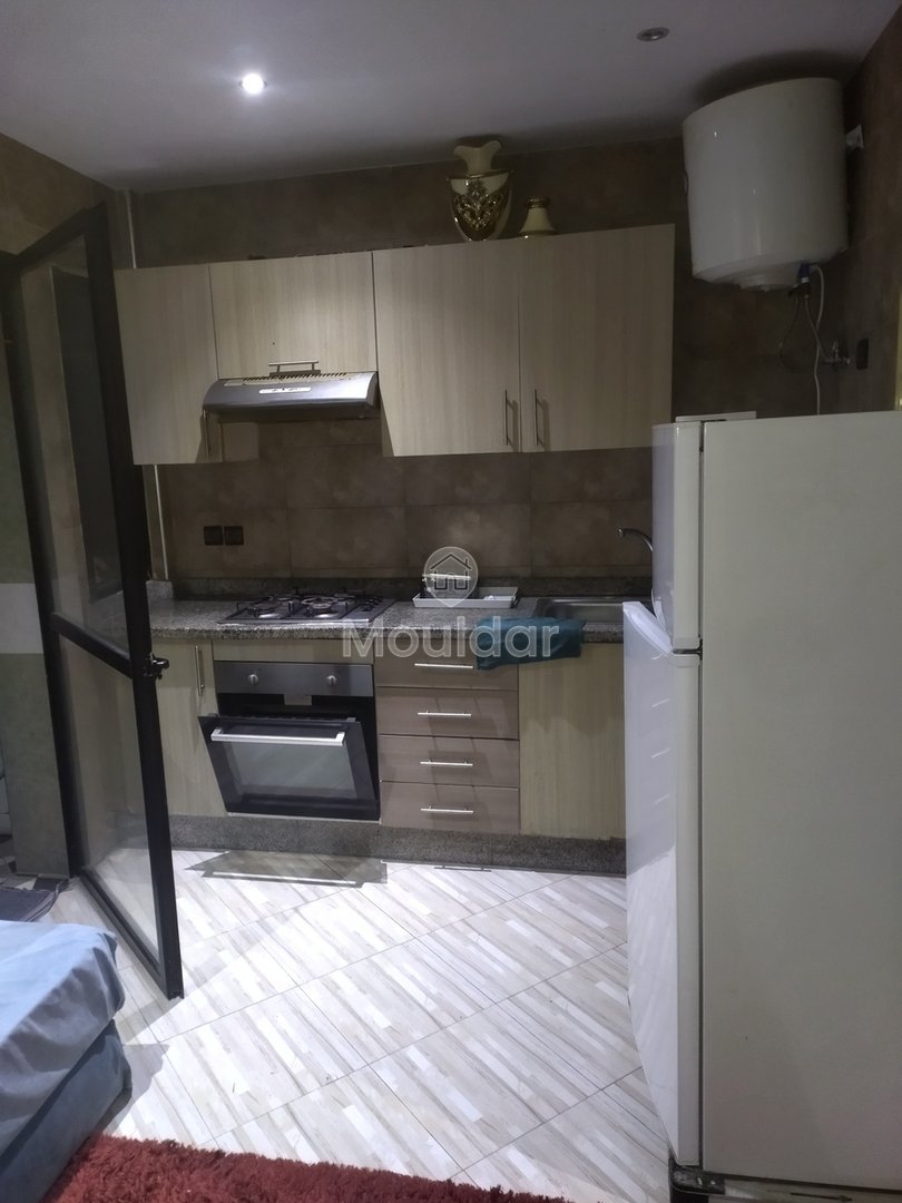 Umeblowane studio do wynajęcia z tarasem w Casablanca - Roches Noires - Photo 4