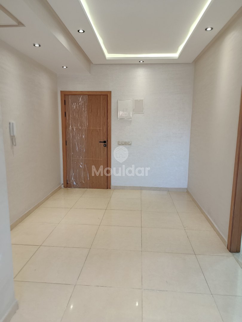 Charmante 3-Zimmer-Wohnung zur Miete in Sidi Moumen - Photo 2