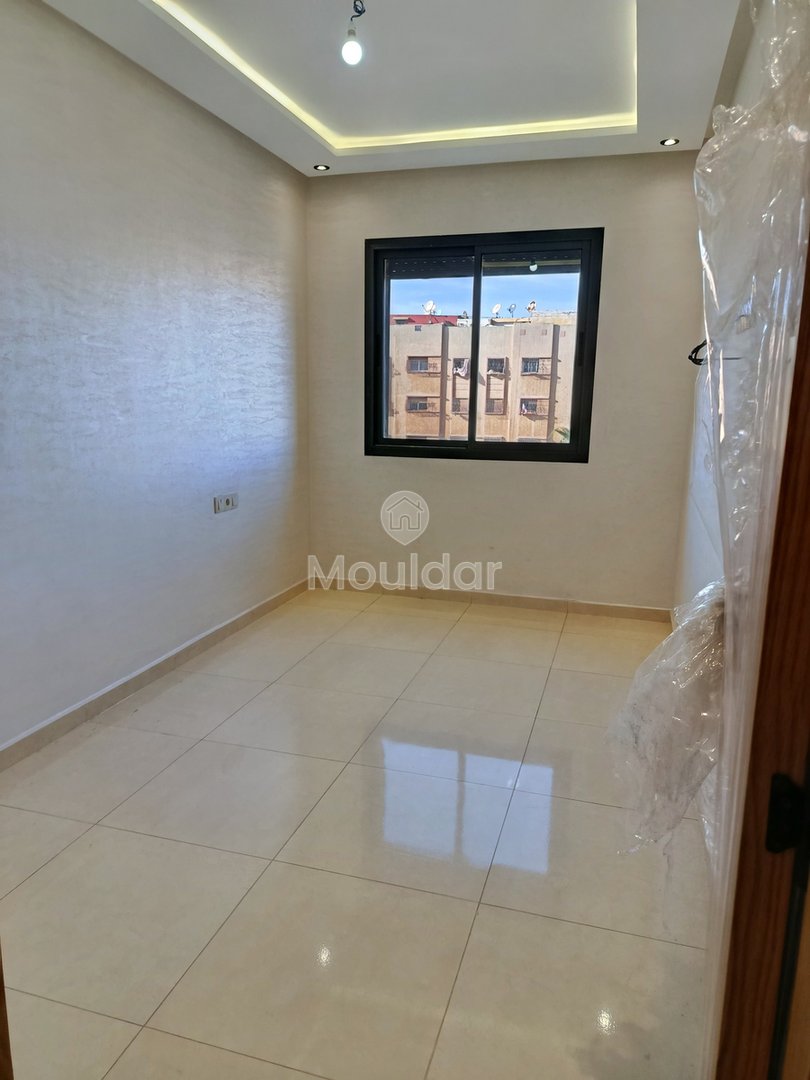 Charmante 3-Zimmer-Wohnung zur Miete in Sidi Moumen - Photo 1