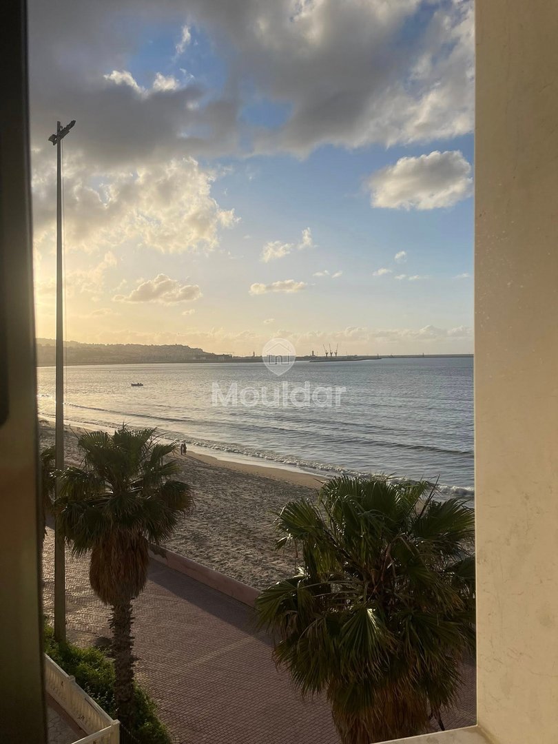 شقة عطلات في طنجة: إطلالة على البحر وراحة - Photo 14