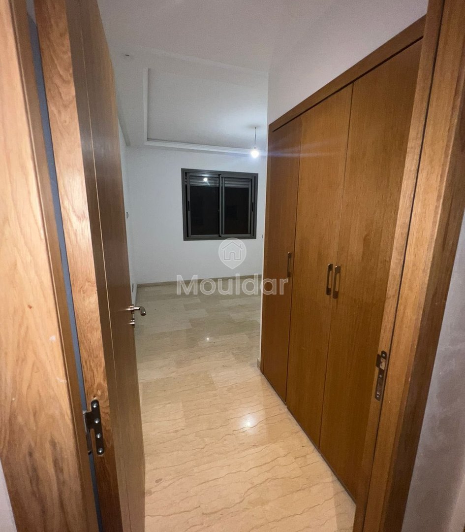 Helles Apartment zur Miete in Casablanca - 110m², mit Balkon - Photo 10