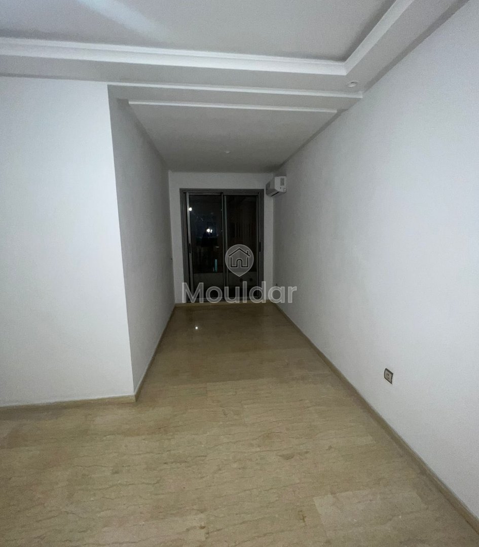 Helles Apartment zur Miete in Casablanca - 110m², mit Balkon - Photo 8