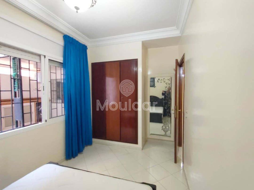 Beautiful 2-Bedroom Apartment for Sale in Casablanca, Bourgogne - Photo 10