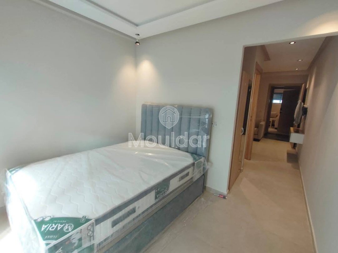 شقة مفروشة للإيجار في الدار البيضاء مع شرفة ومصعد - Photo 2