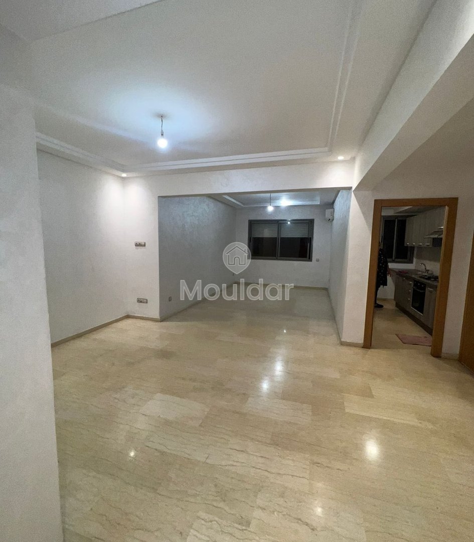Helles Apartment zur Miete in Casablanca - 110m², mit Balkon - Photo 3
