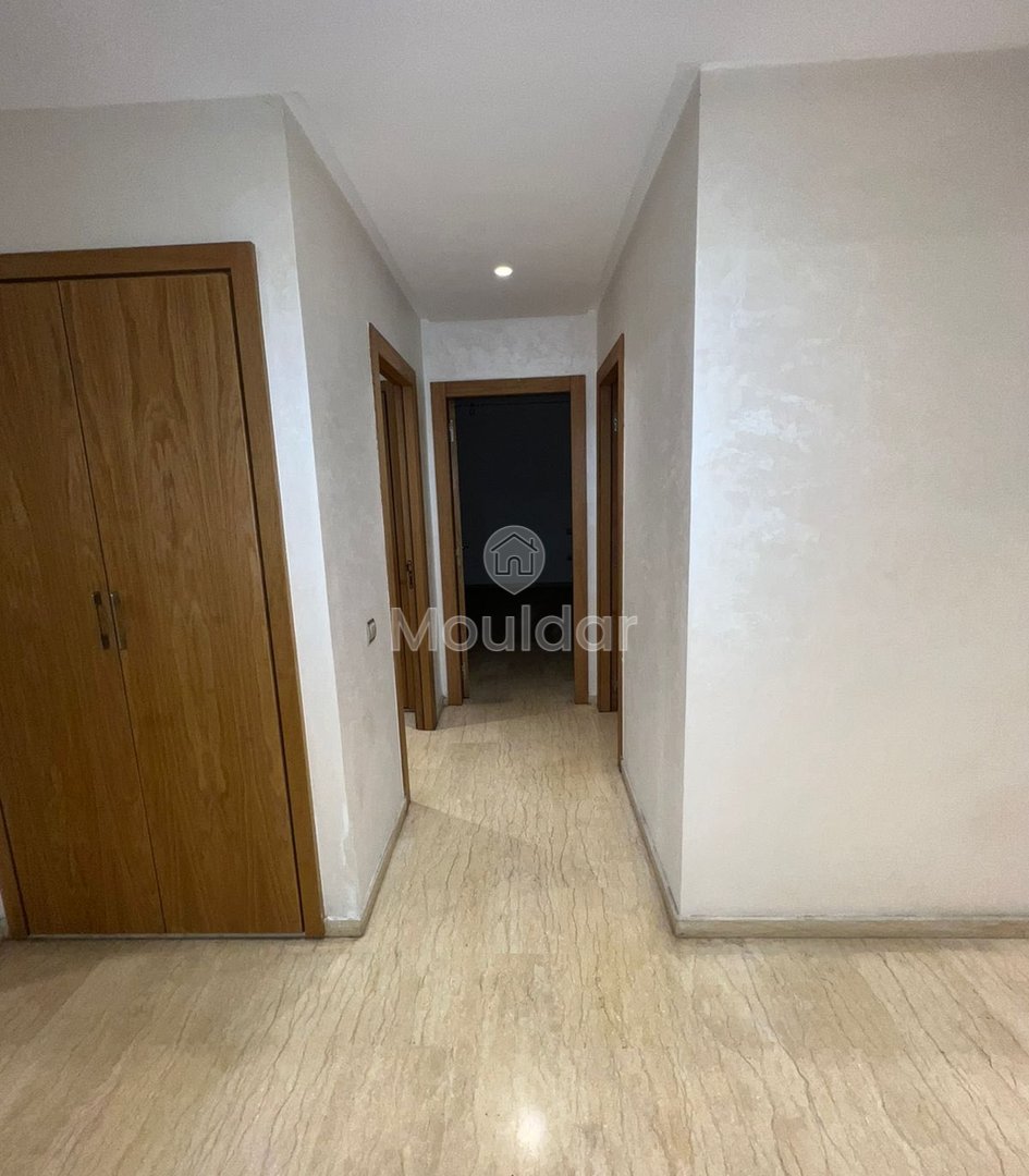 Helles Apartment zur Miete in Casablanca - 110m², mit Balkon - Photo 9