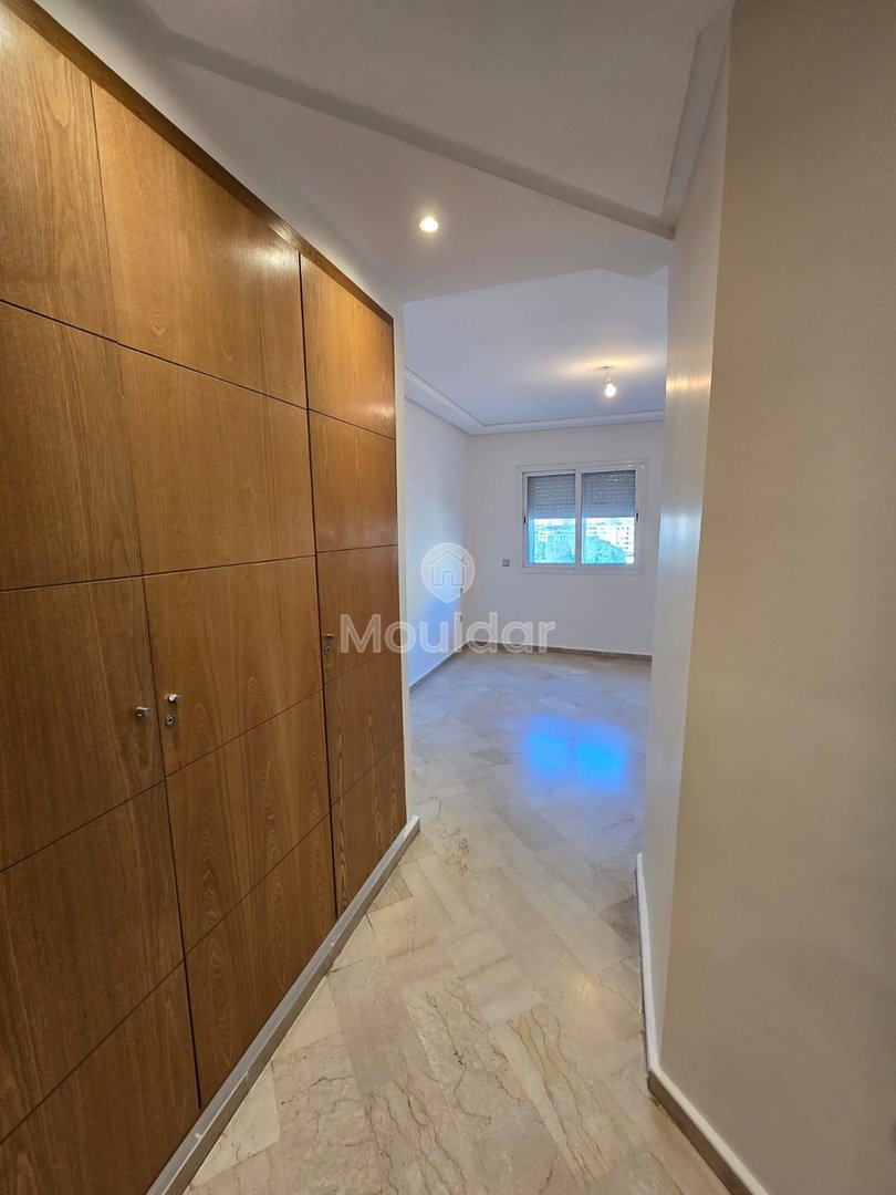 Zu vermietende Wohnung: 3 Schlafzimmer mit voll ausgestatteter Küche in Casablanca - Photo 6