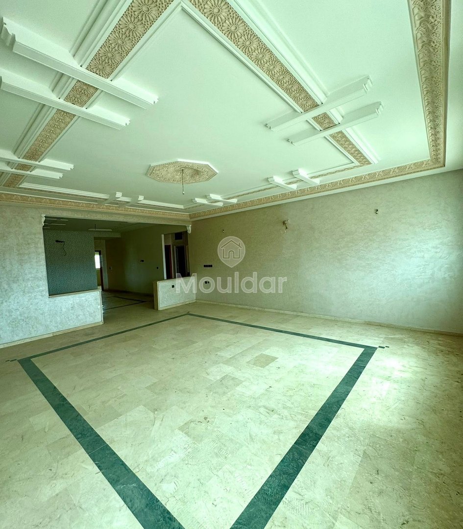 Charming Apartment for Sale in Fès - 3 Bedrooms and Balcony - Photo 5