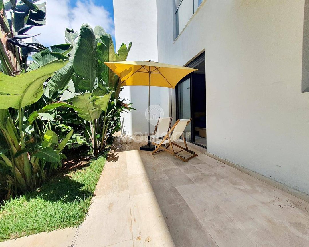 Aïn Diab'de Modern Stüdyo: Teras, Bahçe, Eşyalı - Photo 5