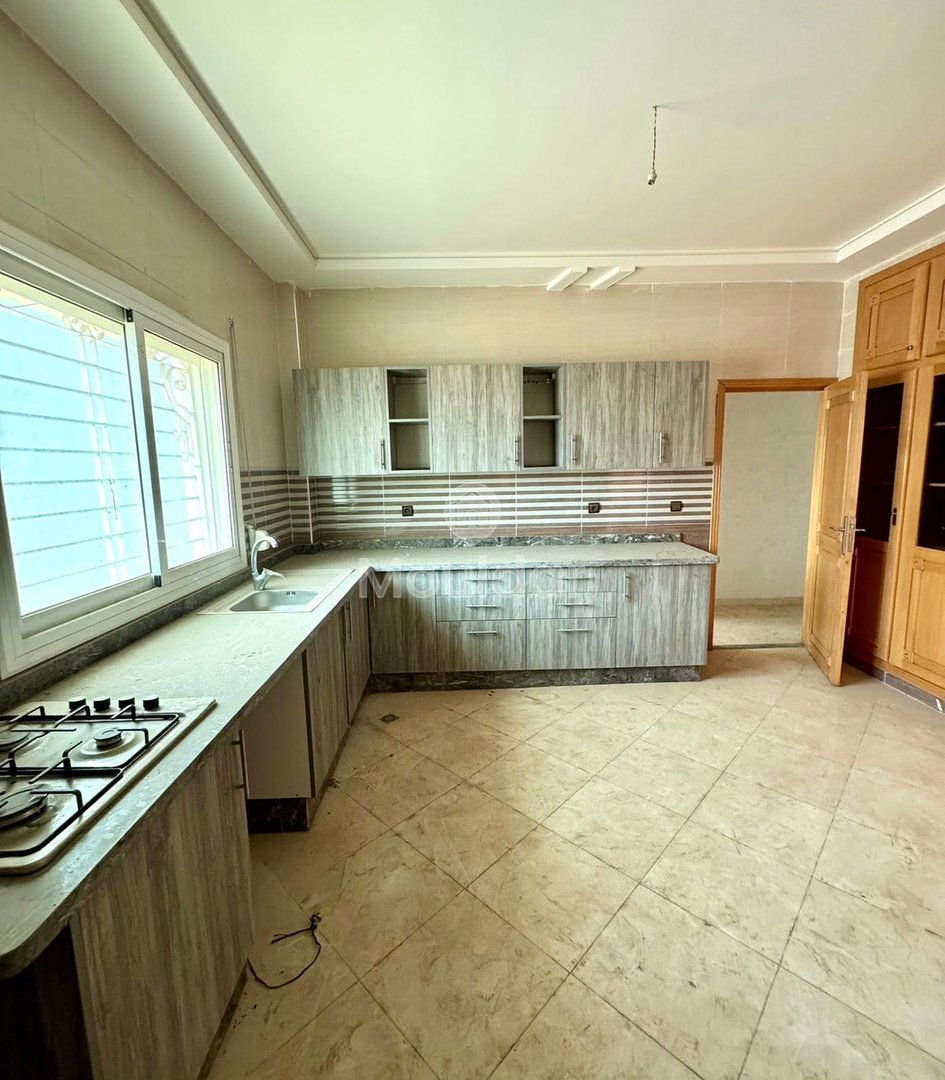 Charming Apartment for Sale in Fès - 3 Bedrooms and Balcony - Photo 17