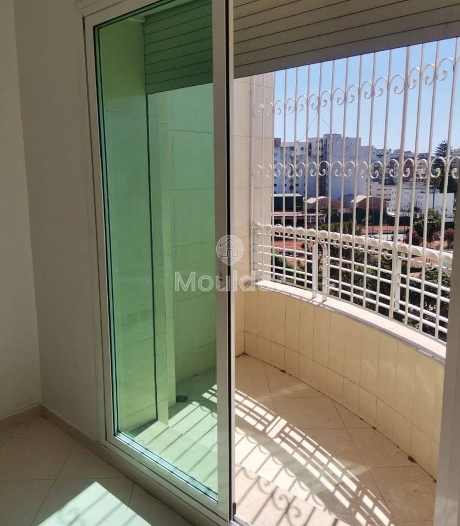 شقة عصرية للبيع في طنجة - تشمل المرآب - Photo 9