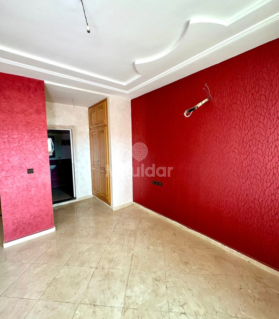 Charming Apartment for Sale in Fès - 3 Bedrooms and Balcony - Photo 10