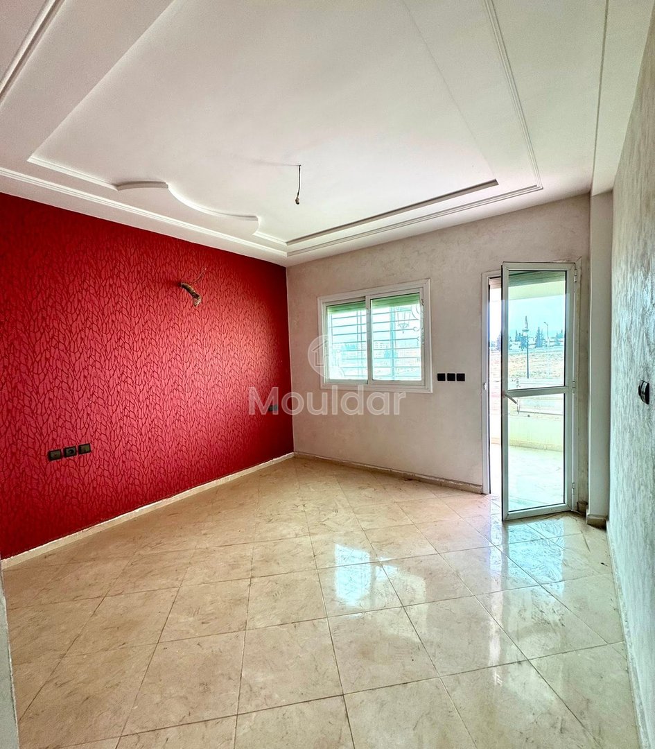 Charming Apartment for Sale in Fès - 3 Bedrooms and Balcony - Photo 6