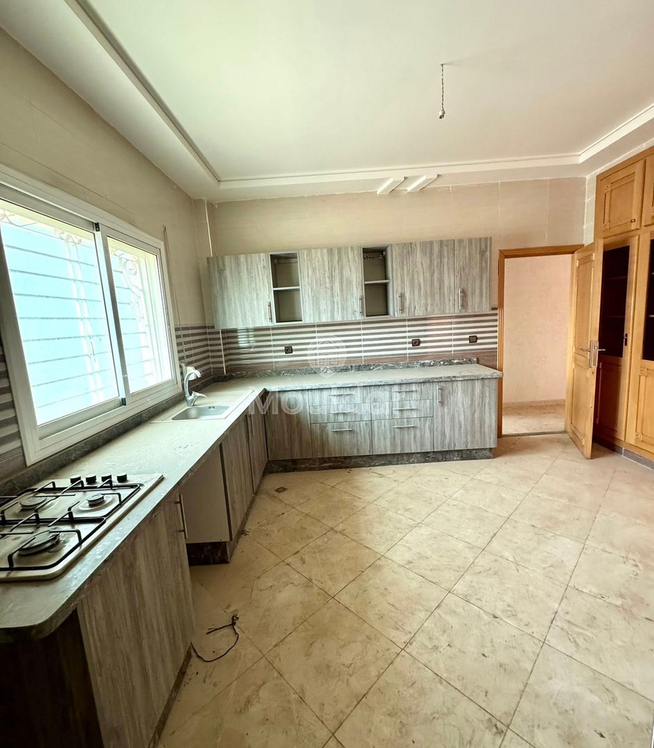 Charming Apartment for Sale in Fès - 3 Bedrooms and Balcony - Photo 19