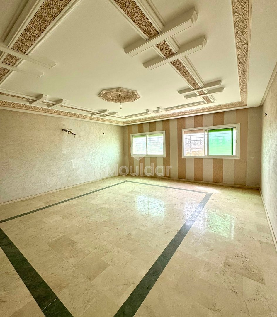 Charming Apartment for Sale in Fès - 3 Bedrooms and Balcony - Photo 4