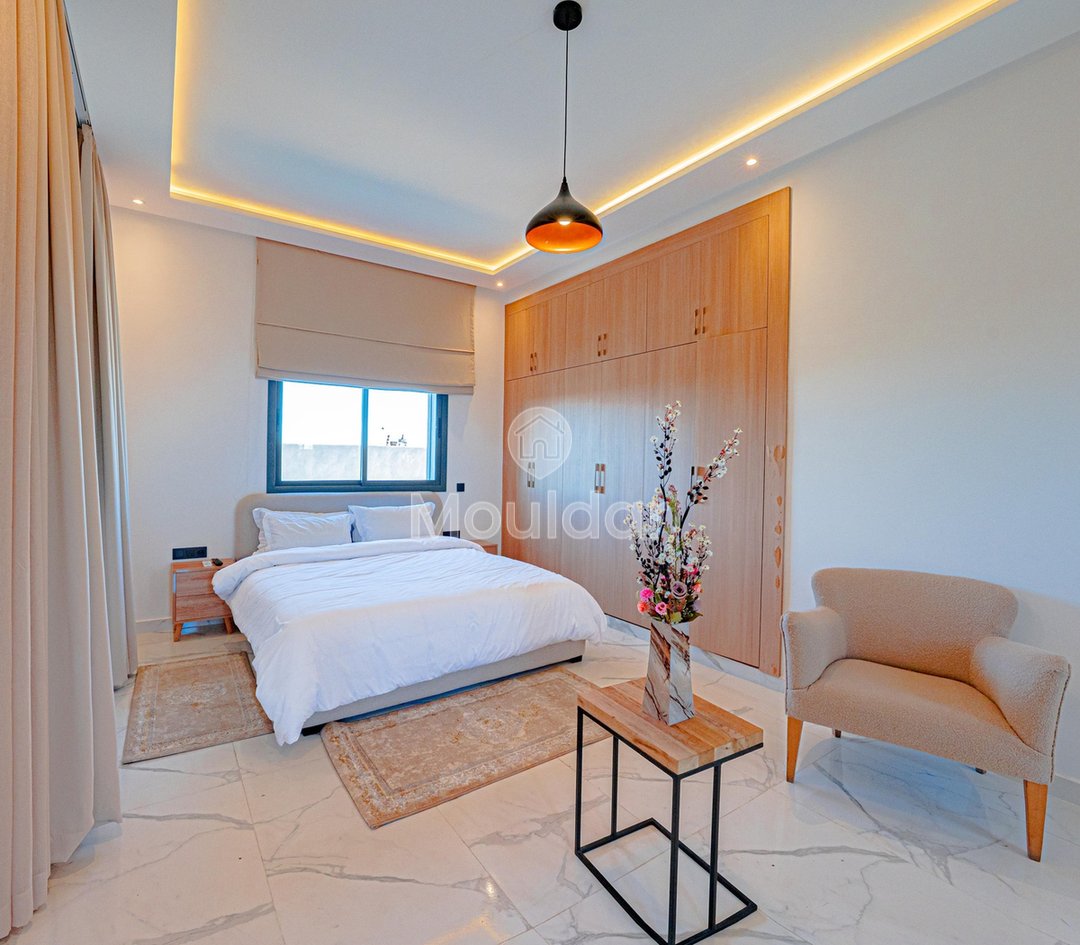 فيلا فاخرة للإيجار في مراكش: 5 غرف، حديقة - Photo 2