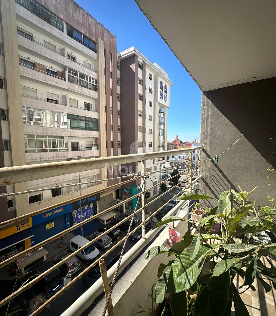 Apartment for sale in Casablanca: Comfort and practicality combined. - Photo 10