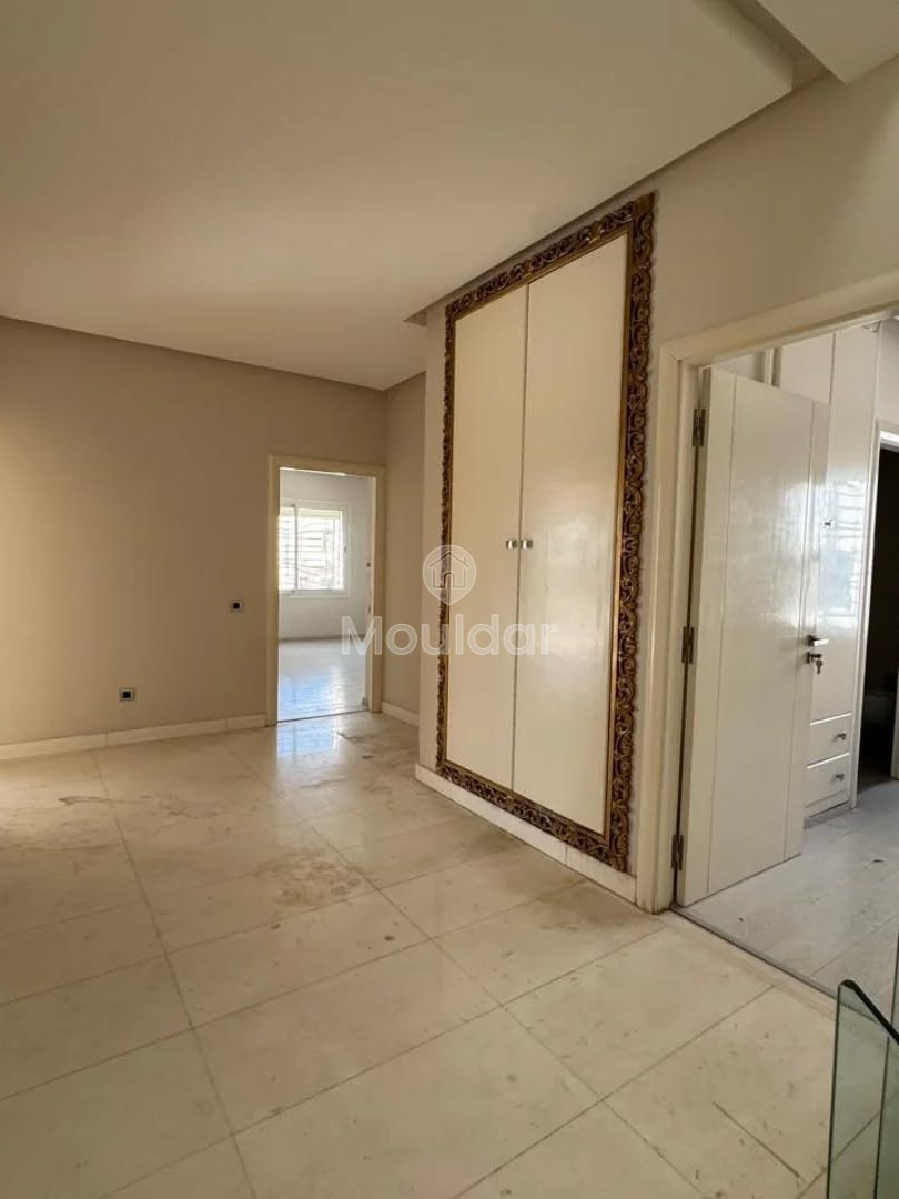 Luxusvilla in Aïn Diab: 3 Schlafzimmer, Klimaanlage - Photo 2