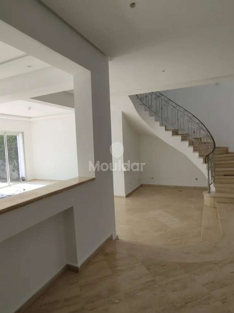 Aussergewöhnliche Villa in Aïn Diab: Luxus und Komfort zu Vermieten - Photo 3