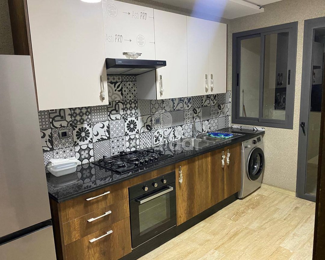 Appartement Te Huur in Dar Bouazza: Zeezicht en Terras - Photo 5